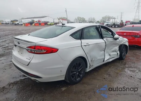 2018 Ford Fusion Hybrid Se из США, поврежденный, VIN 3FA6P0LU3JR124906